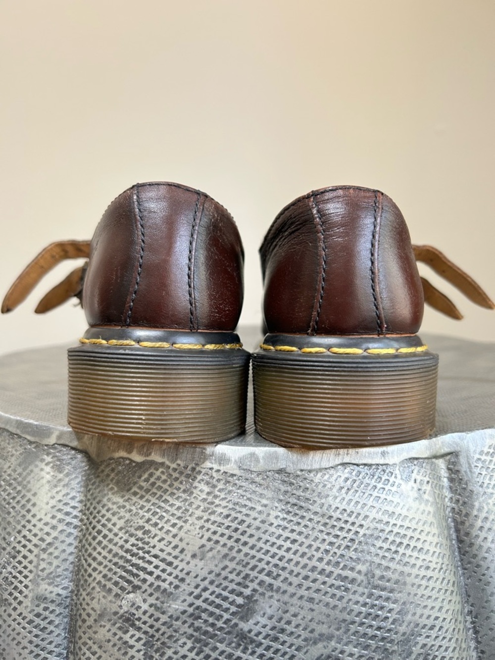 Dr. Martens ~ Chunky Leather Double Strap Mary Jane’s in size US 7 - Picture 4 of 16